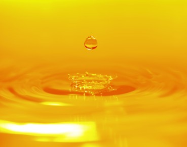 Golden Color Water Drop Background - XXXXXLarge