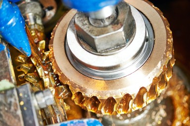 Tooth gear wheel machining